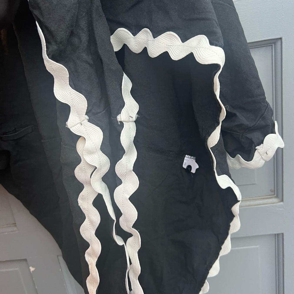 NWT Petal‎ and Pup Isabella cotton & linen bottom up black/white romper size s - Picture 7 of 14